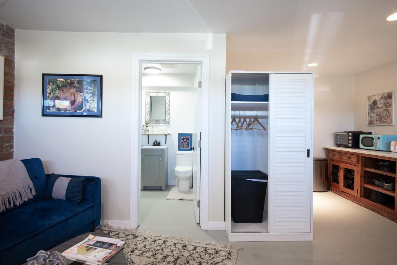 The Green Ginger Guest House Los Angeles Exterior photo